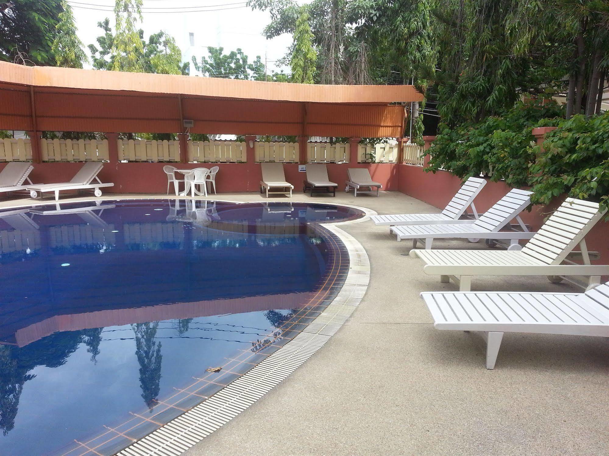 Takiab Beach Resort Хуа Хин Экстерьер фото