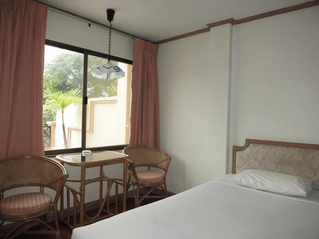 Takiab Beach Resort Хуа Хин Экстерьер фото