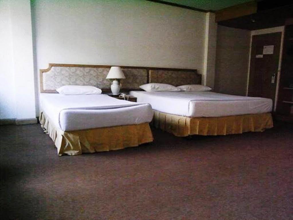 Takiab Beach Resort Хуа Хин Экстерьер фото