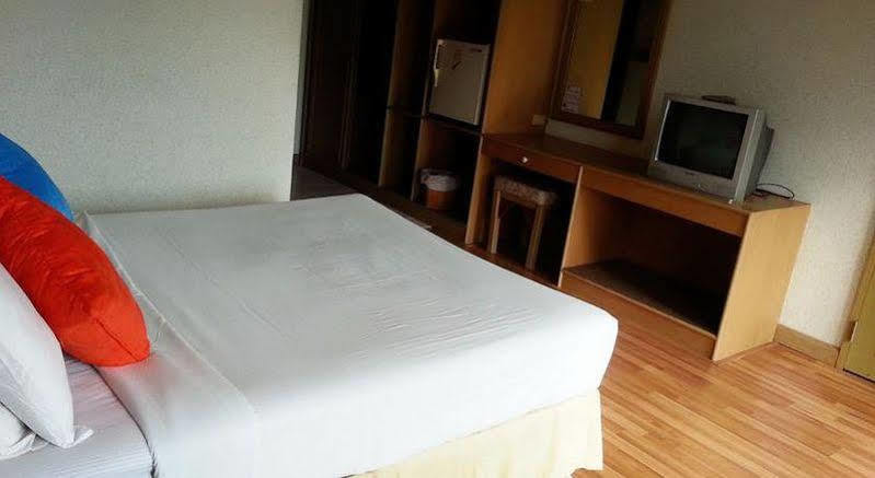 Takiab Beach Resort Хуа Хин Экстерьер фото